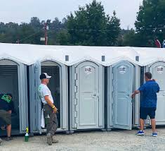 Best VIP or Luxury Restroom Trailers  in Wellsburg, WV